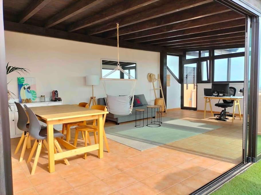 Appartement Oceanview Retreat Corralejo Extérieur photo